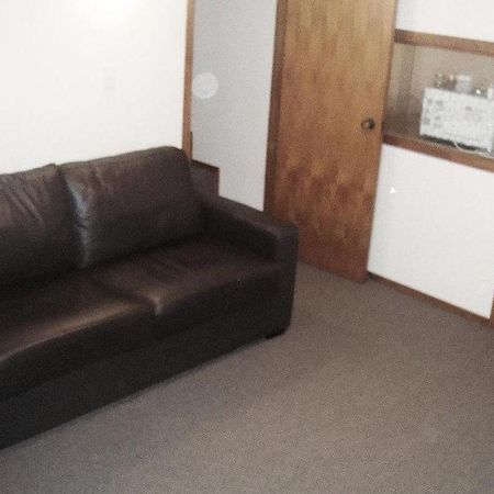 Browns Bay Olive Tree Motel & Apartment Okura Bush Номер фото