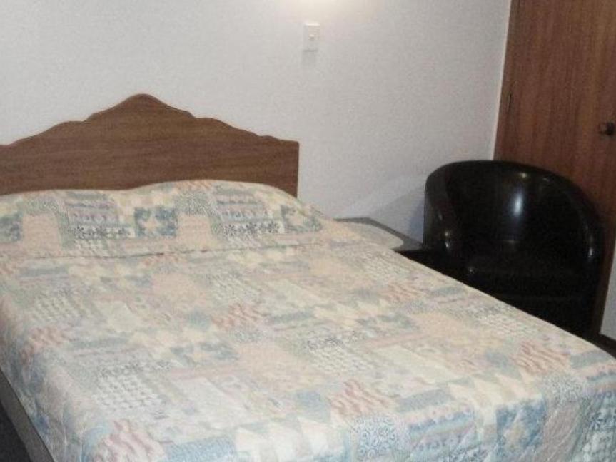 Browns Bay Olive Tree Motel & Apartment Okura Bush Экстерьер фото